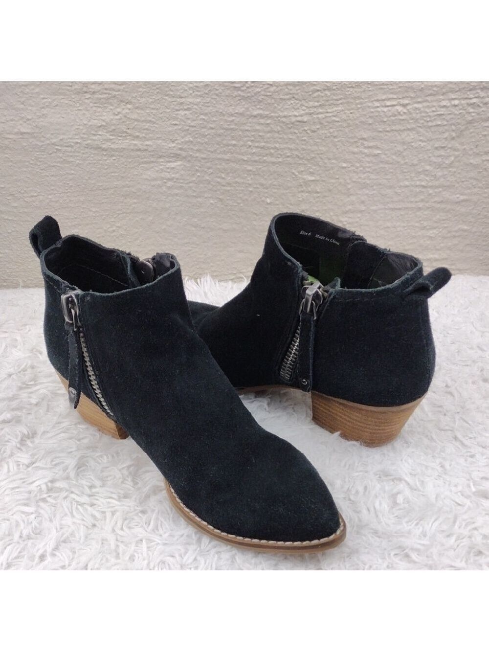 dolce vita Black Suede Leather Dual Side Zip Pointed Toe Block Heel Ankle Boot
